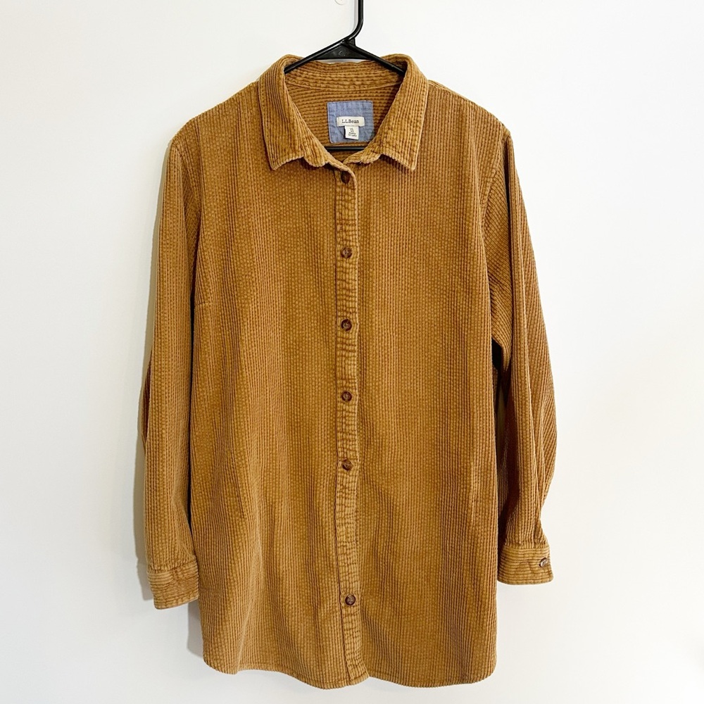 Vintage LL Bean Men’s Long Sleeve Corduroy Button Up Size XL